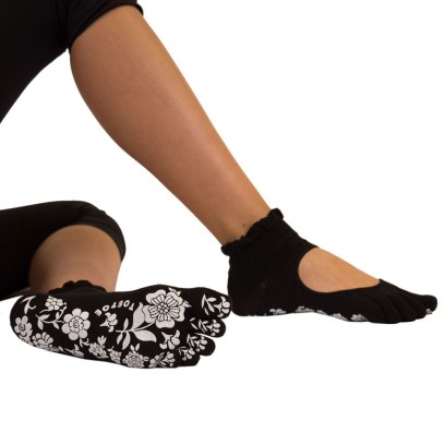 toe-socks-yoga-pilates-anti-slip-serene-ankle-black-3